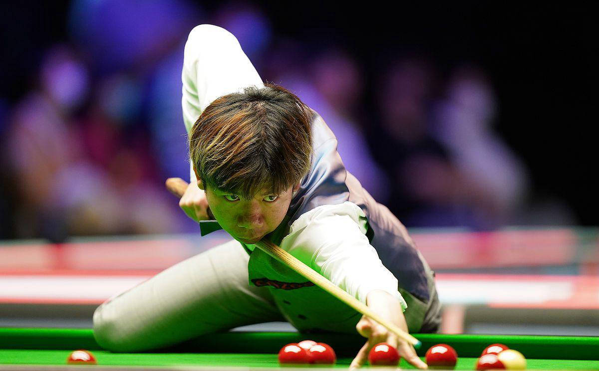 在高强度对 在高强度对